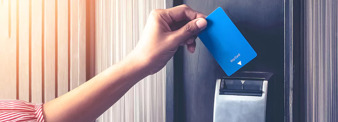 Card Lock System Integration with Existing Security in Bloomingdale, FL