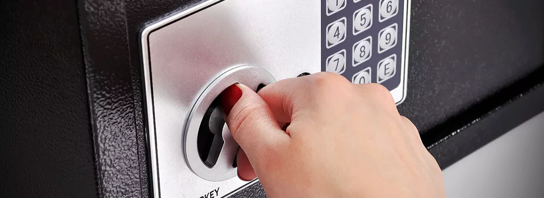 Safe Replacement in Bloomingdale, FL